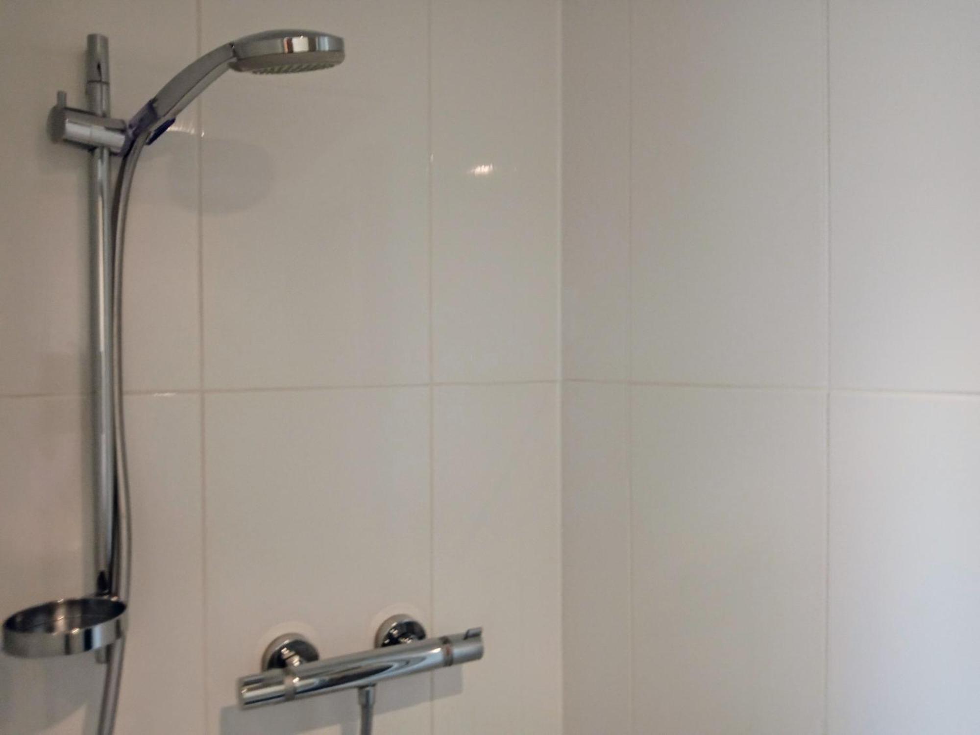 L Ideal 10 Mn Vannes Linge De Lit, Serviettes Inclus Wifi Parking Gratuit Noyalo Buitenkant foto