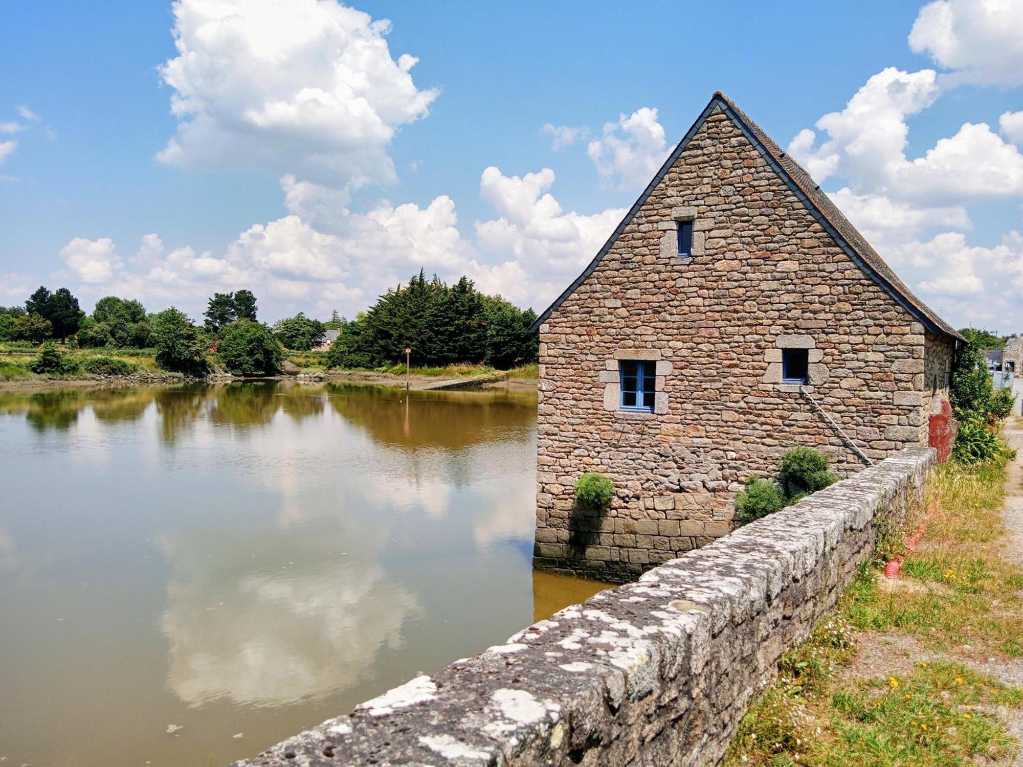L Ideal 10 Mn Vannes Linge De Lit, Serviettes Inclus Wifi Parking Gratuit Noyalo Buitenkant foto